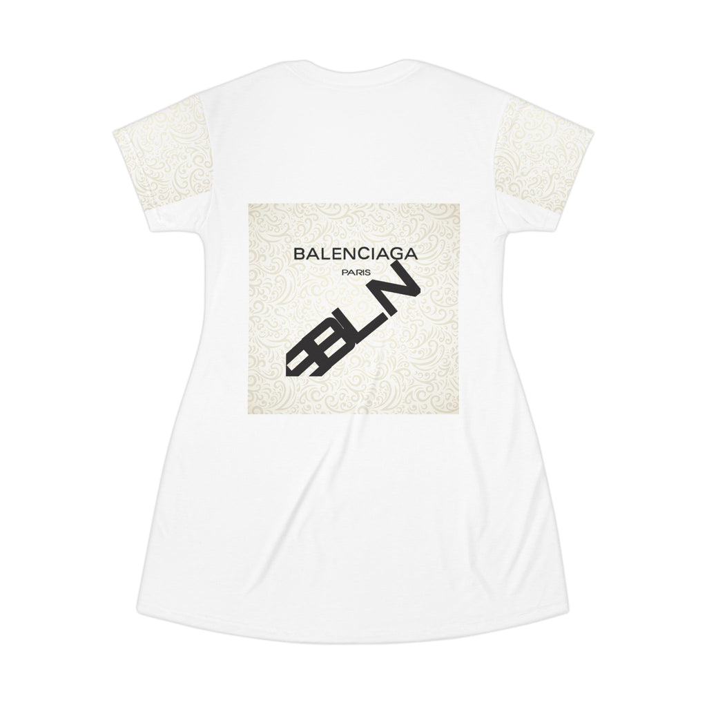 Chic Graphic T-Shirt Dress, Trendy Casual Wear, Fashionable Summer Dress, Street Style Outfit, Statement Apparel