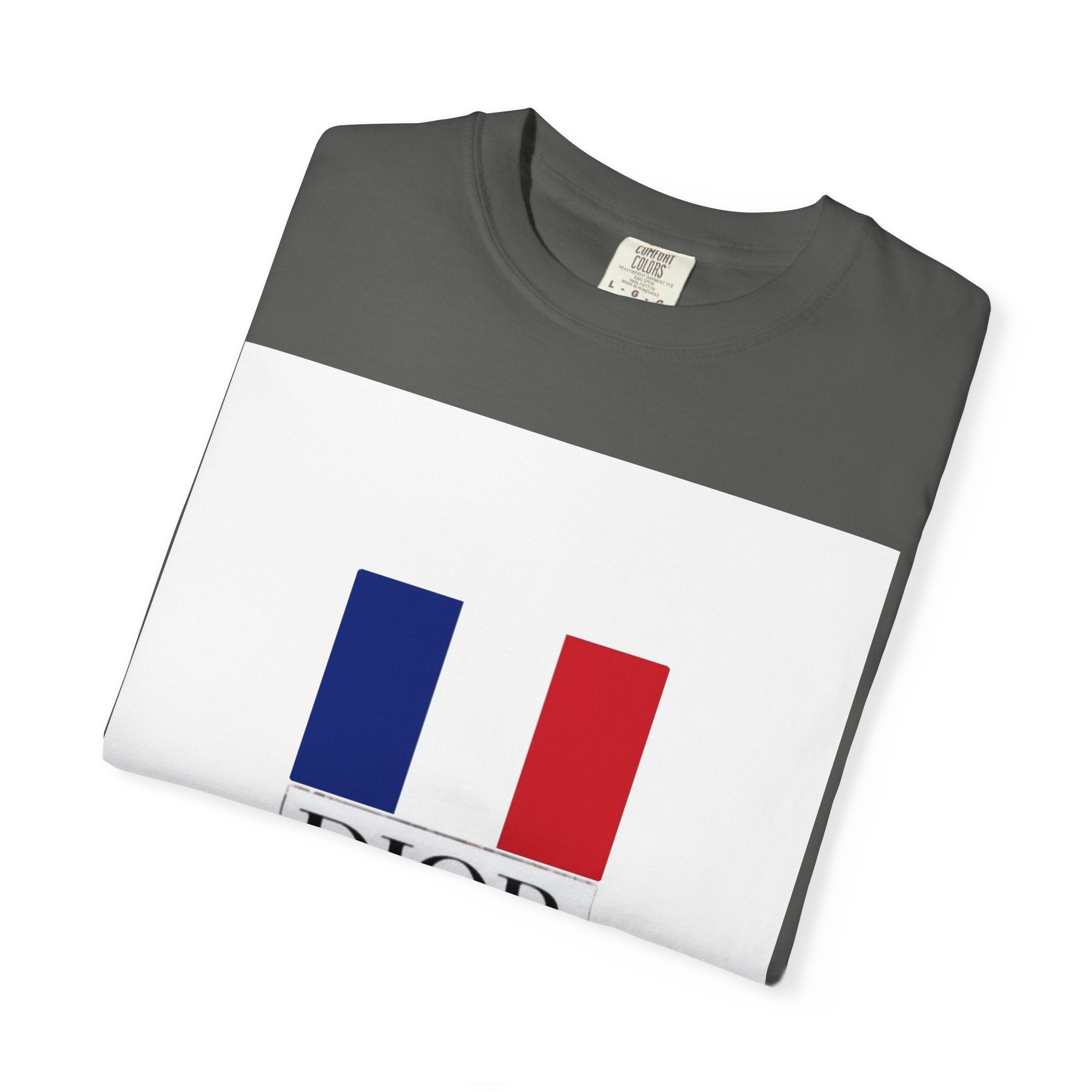 Chic French Graphic Tee, Stylish Unisex T-Shirt, Paris Fashion Inspired Top, Casual Wear, Perfect Gift for Fashion Lovers