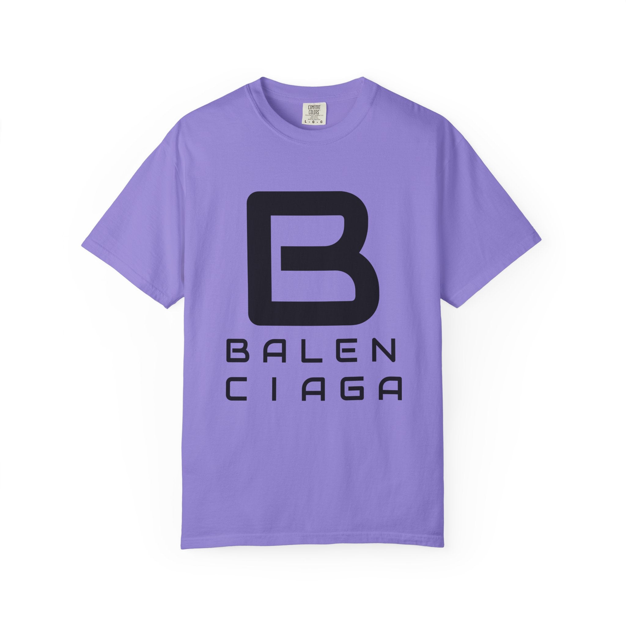 Stylish Unisex Graphic Tee, Fashion-forward T-shirt, Casual Wear, Streetwear, Gift Idea, Urban Style