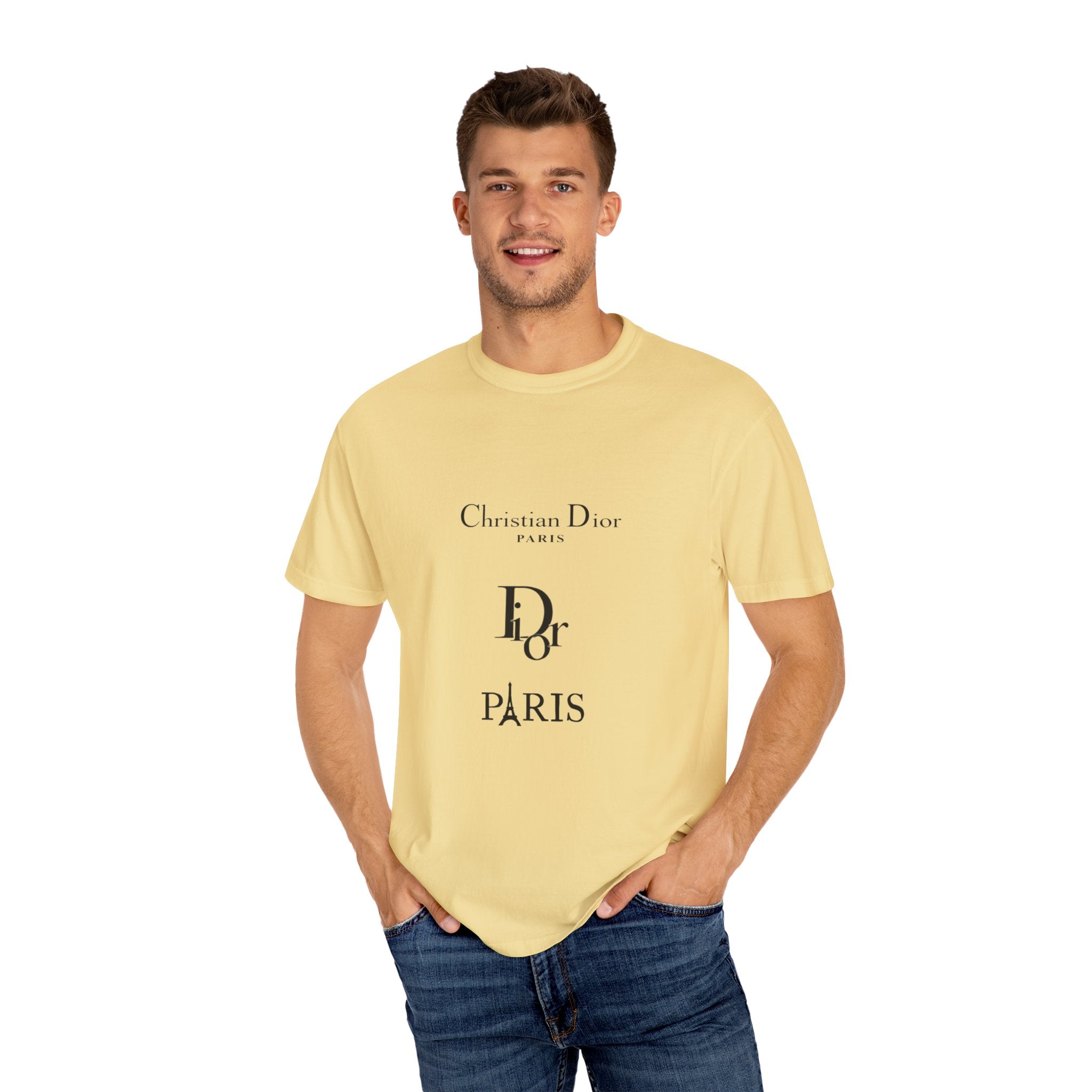 Chic Paris Graphic Tee, Fashionable Casual T-Shirt, Stylish Streetwear, Gift for Fashion Lovers, Travel Souvenir