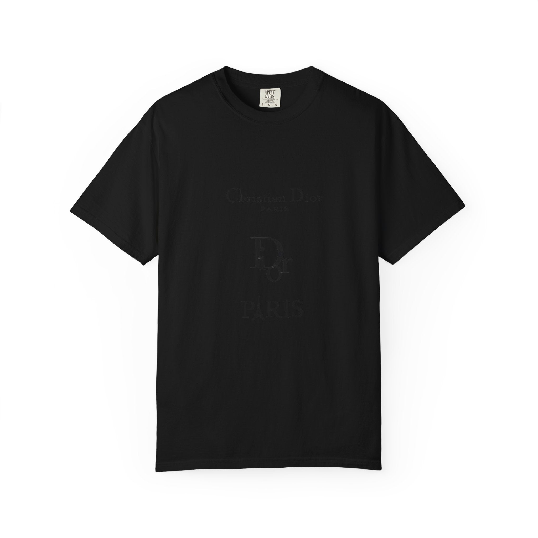 Chic Paris Graphic Tee, Fashionable Casual T-Shirt, Stylish Streetwear, Gift for Fashion Lovers, Travel Souvenir