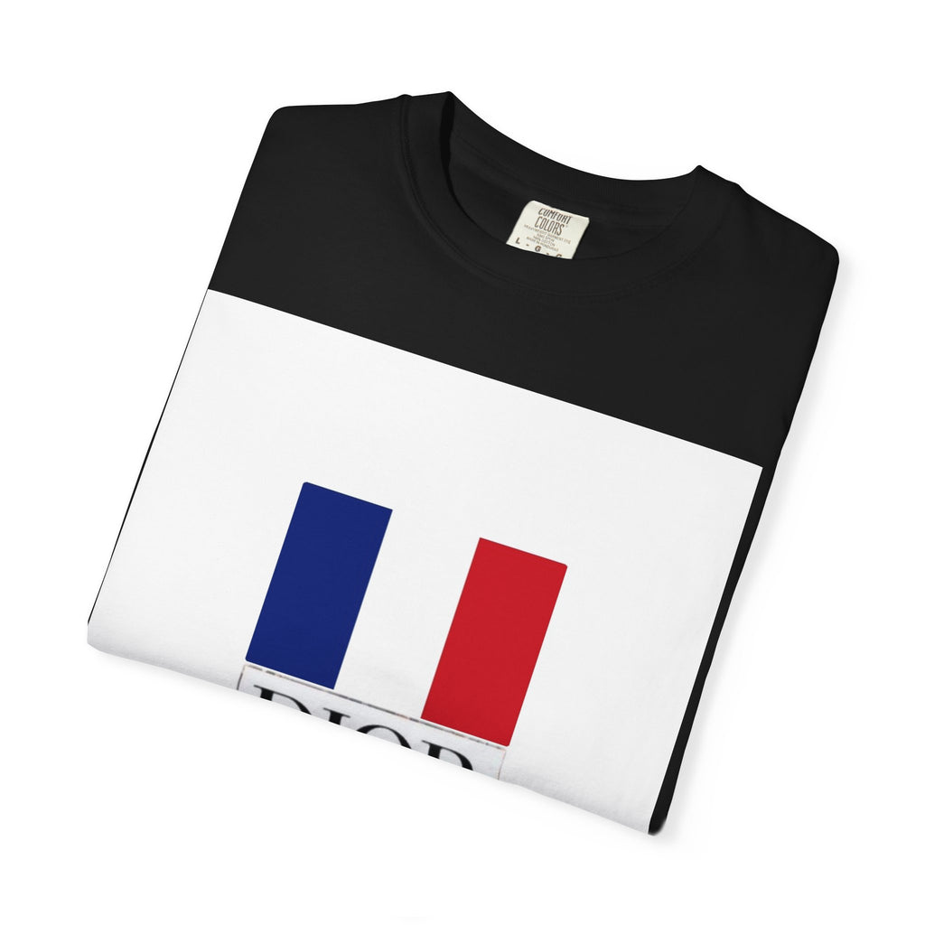 Chic French Graphic Tee, Stylish Unisex T-Shirt, Paris Fashion Inspired Top, Casual Wear, Perfect Gift for Fashion Lovers