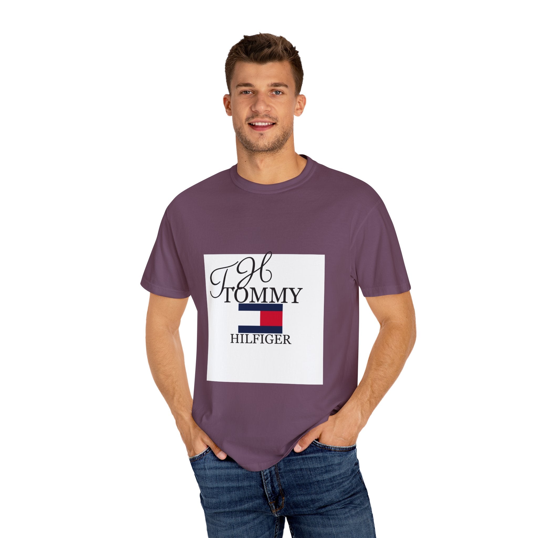 Fashionable Unisex Garment-Dyed T-shirt with Timeless Logo, Casual Wear, Street Style, Gift for Him/Her, Cool Summer Top, Trendy [...]