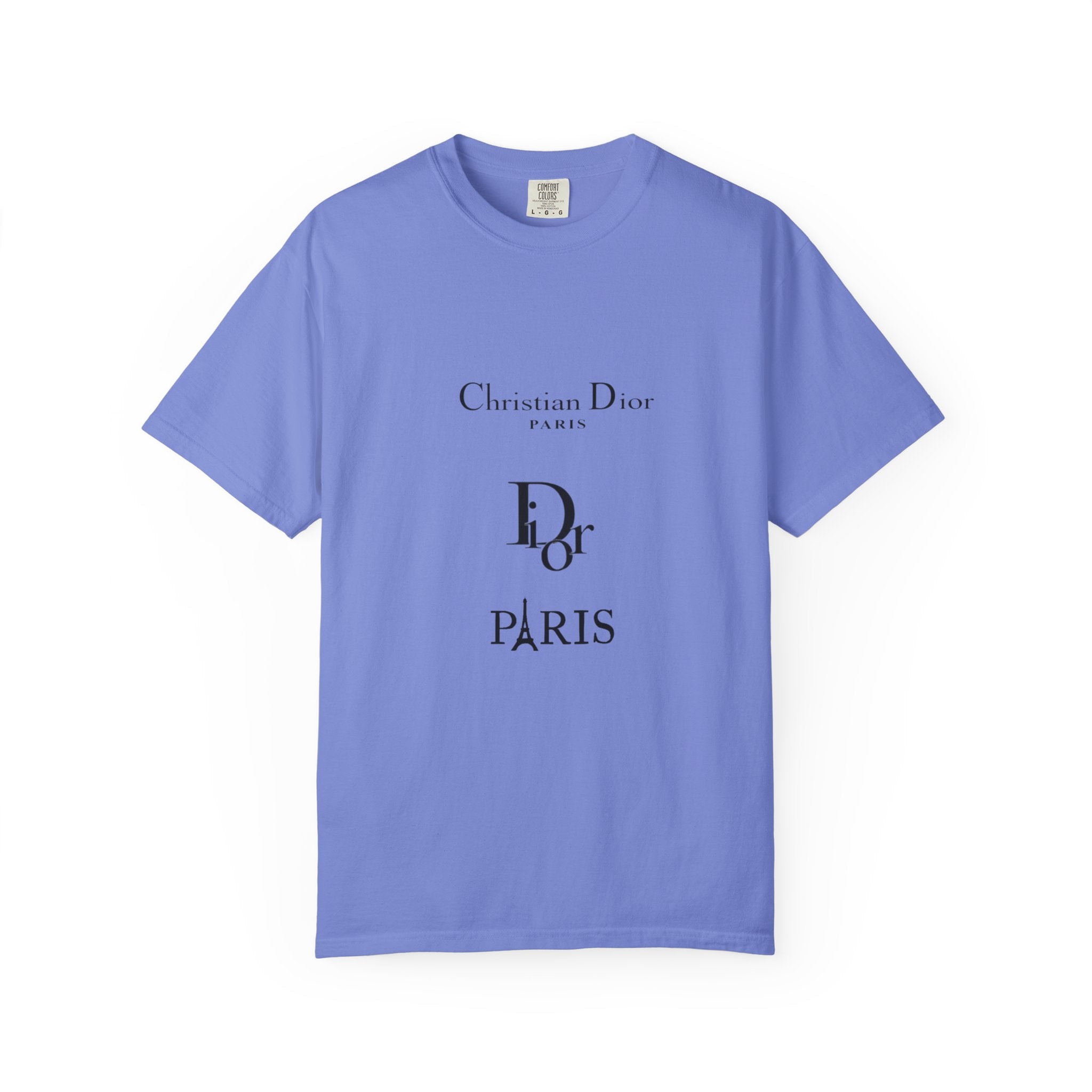 Chic Paris Graphic Tee, Fashionable Casual T-Shirt, Stylish Streetwear, Gift for Fashion Lovers, Travel Souvenir