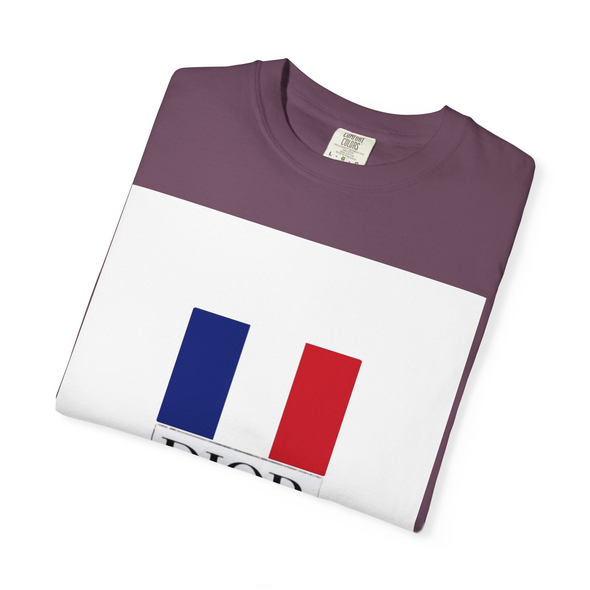 Chic French Graphic Tee, Stylish Unisex T-Shirt, Paris Fashion Inspired Top, Casual Wear, Perfect Gift for Fashion Lovers