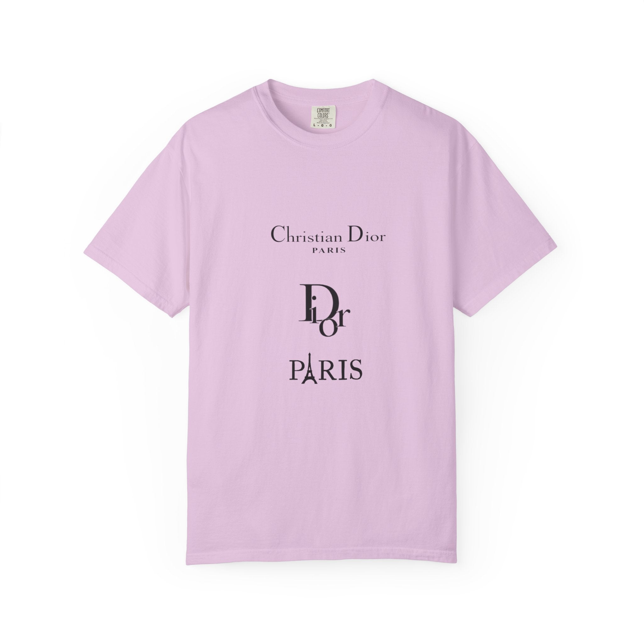 Chic Paris Graphic Tee, Fashionable Casual T-Shirt, Stylish Streetwear, Gift for Fashion Lovers, Travel Souvenir