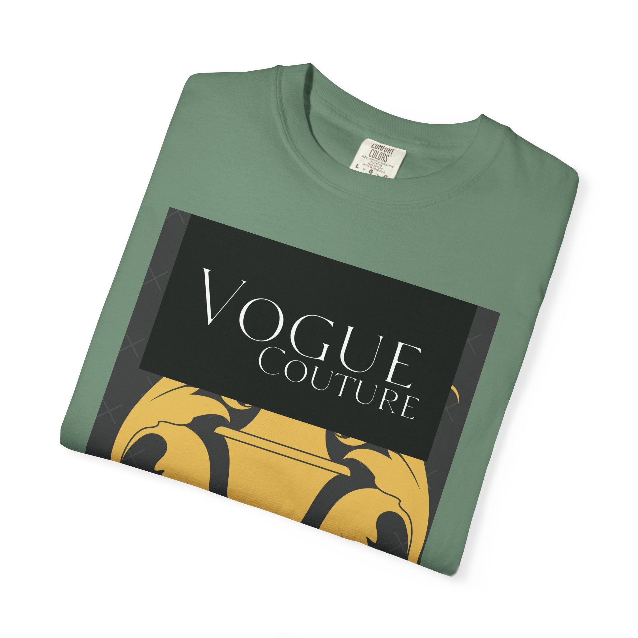 Chic Fashion Statement T-Shirt with Vogue Couture Design, Unisex Tee for Fashion Lovers, Trendy Gift for Birthdays, Casual Wear