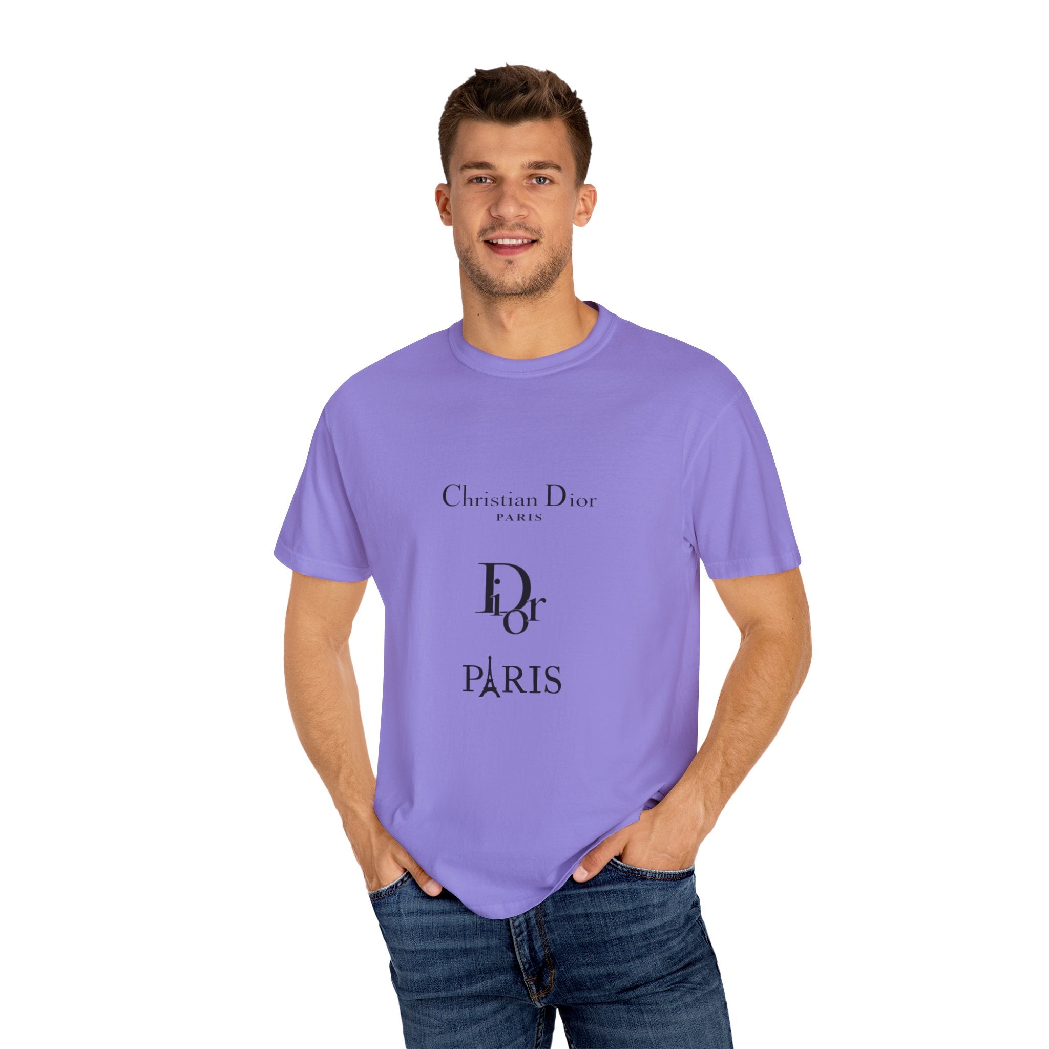 Chic Paris Graphic Tee, Fashionable Casual T-Shirt, Stylish Streetwear, Gift for Fashion Lovers, Travel Souvenir