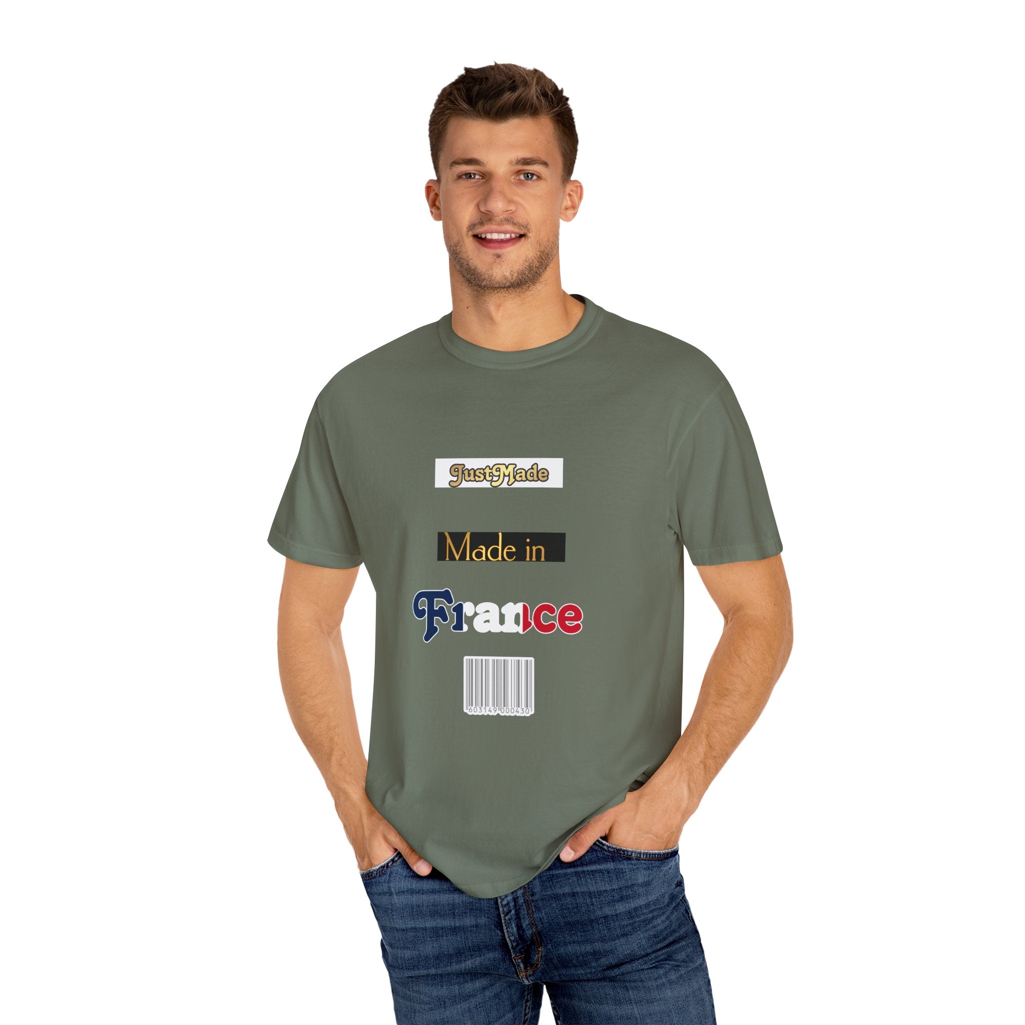 Garment-Dyed T-shirt with Unique Made in France Design, Casual Tee, Fashion Statement, Gift for Fashion Lovers, Everyday Wear, [...]