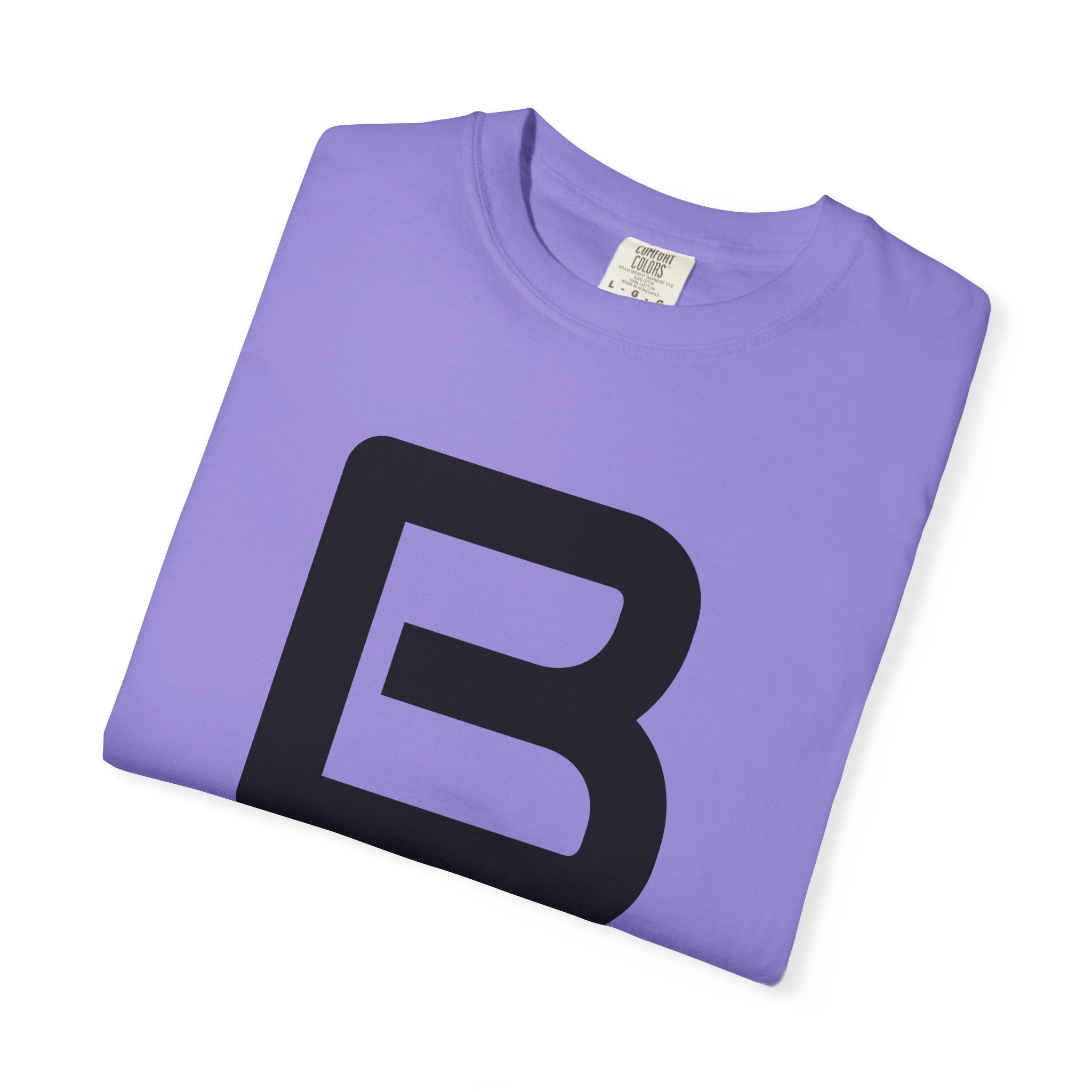 Stylish Unisex Graphic Tee, Fashion-forward T-shirt, Casual Wear, Streetwear, Gift Idea, Urban Style