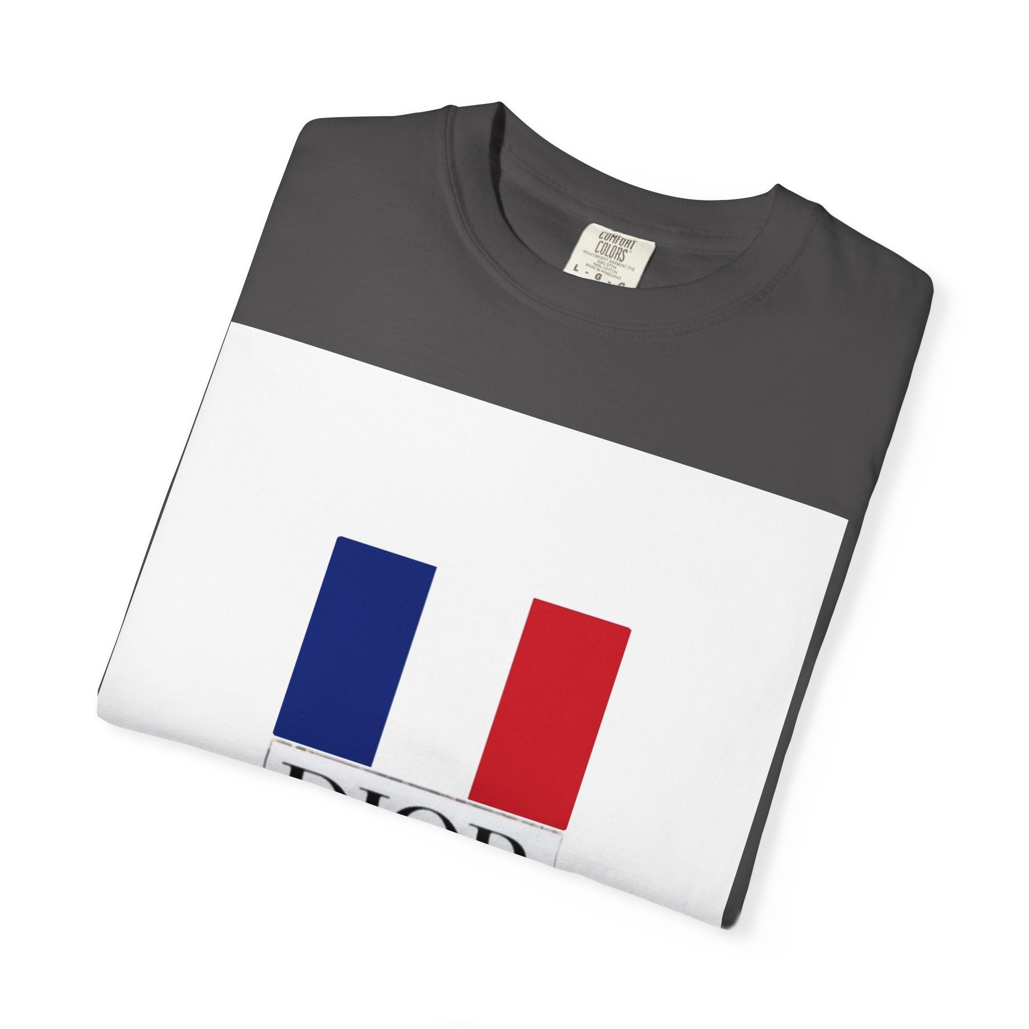 Chic French Graphic Tee, Stylish Unisex T-Shirt, Paris Fashion Inspired Top, Casual Wear, Perfect Gift for Fashion Lovers