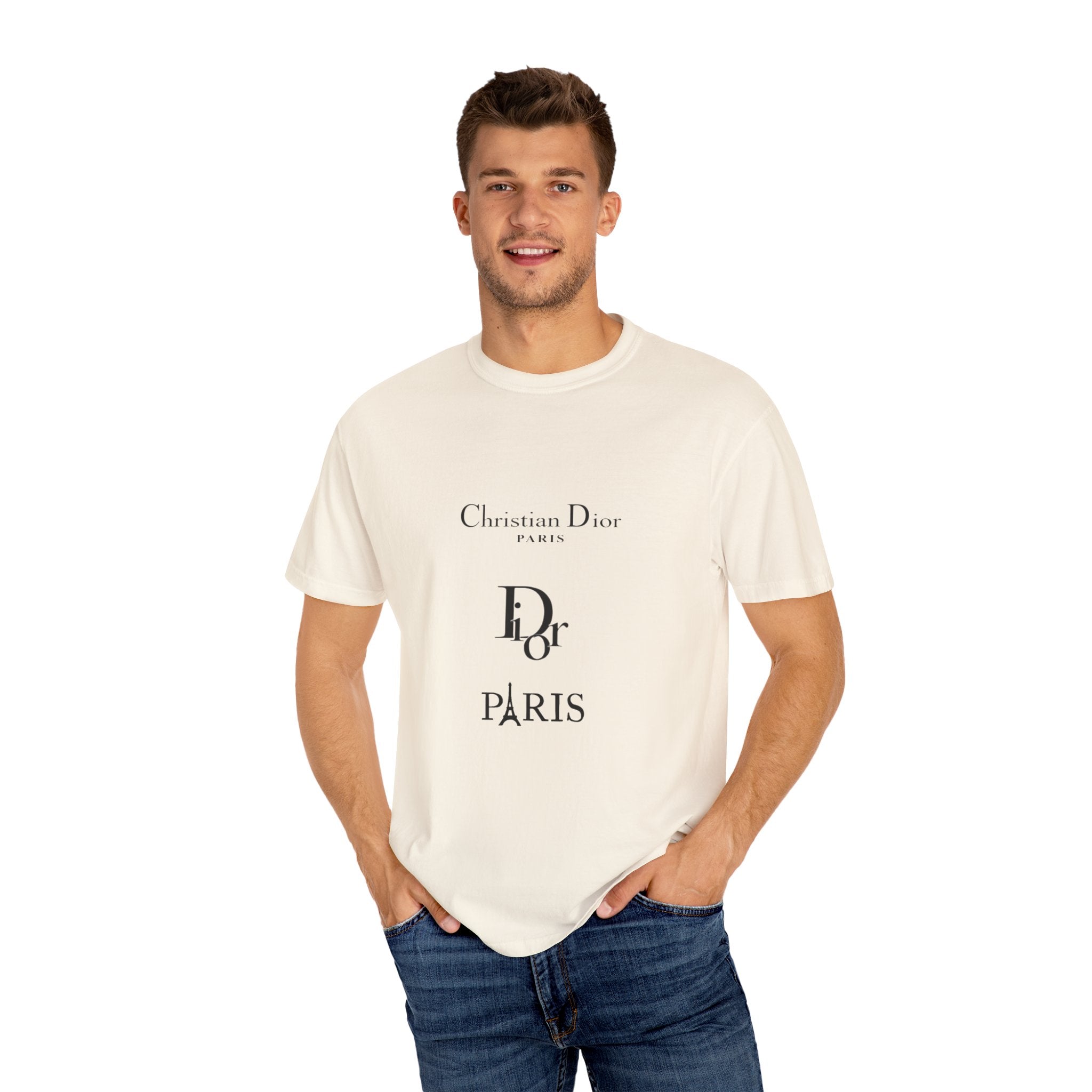 Chic Paris Graphic Tee, Fashionable Casual T-Shirt, Stylish Streetwear, Gift for Fashion Lovers, Travel Souvenir