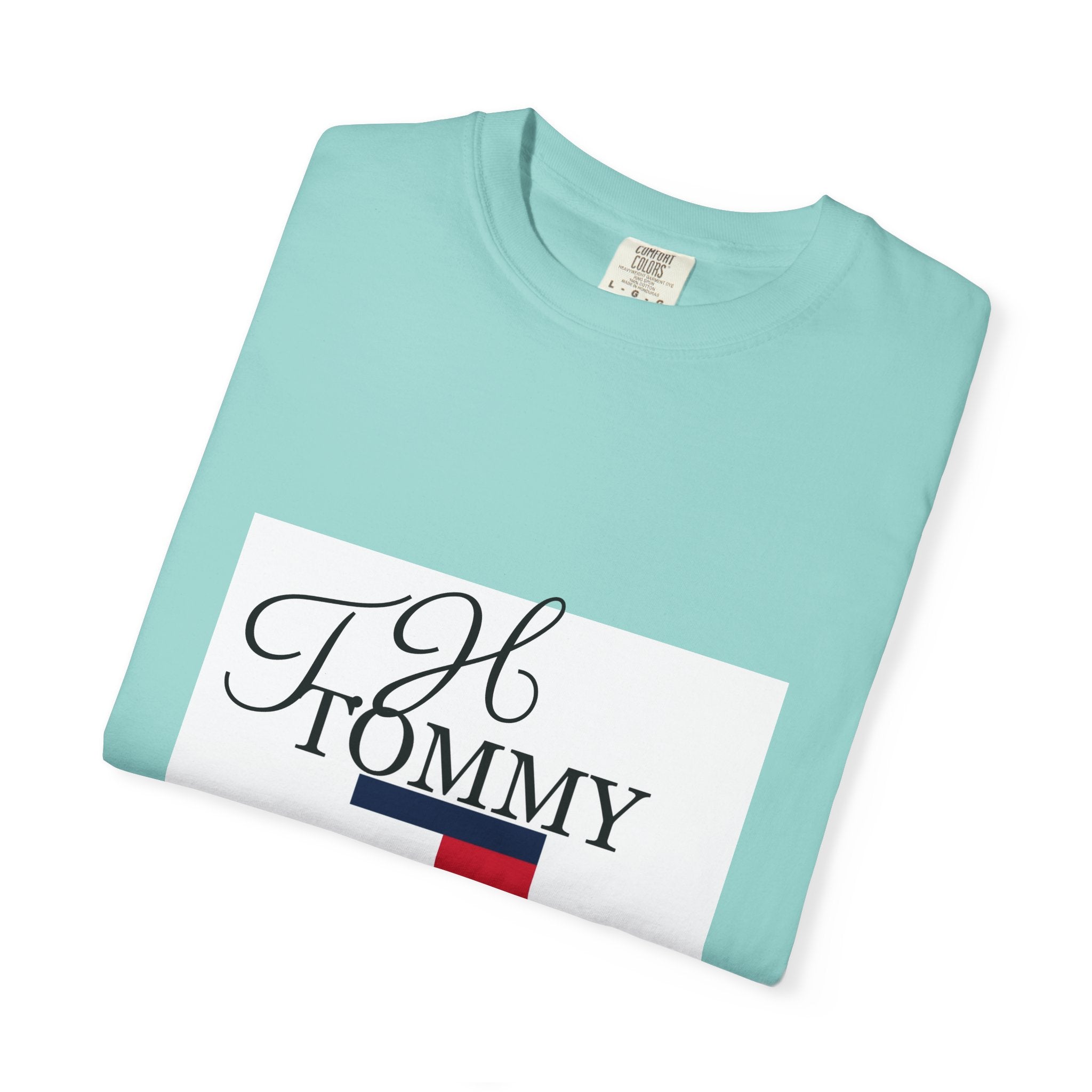 Fashionable Unisex Garment-Dyed T-shirt with Timeless Logo, Casual Wear, Street Style, Gift for Him/Her, Cool Summer Top, Trendy [...]