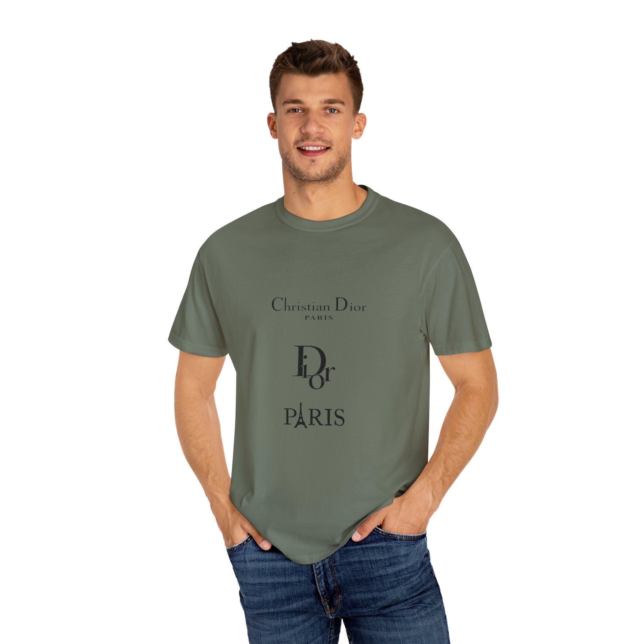 Chic Paris Graphic Tee, Fashionable Casual T-Shirt, Stylish Streetwear, Gift for Fashion Lovers, Travel Souvenir