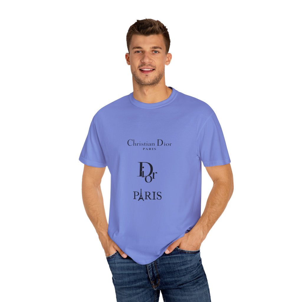 Chic Paris Graphic Tee, Fashionable Casual T-Shirt, Stylish Streetwear, Gift for Fashion Lovers, Travel Souvenir