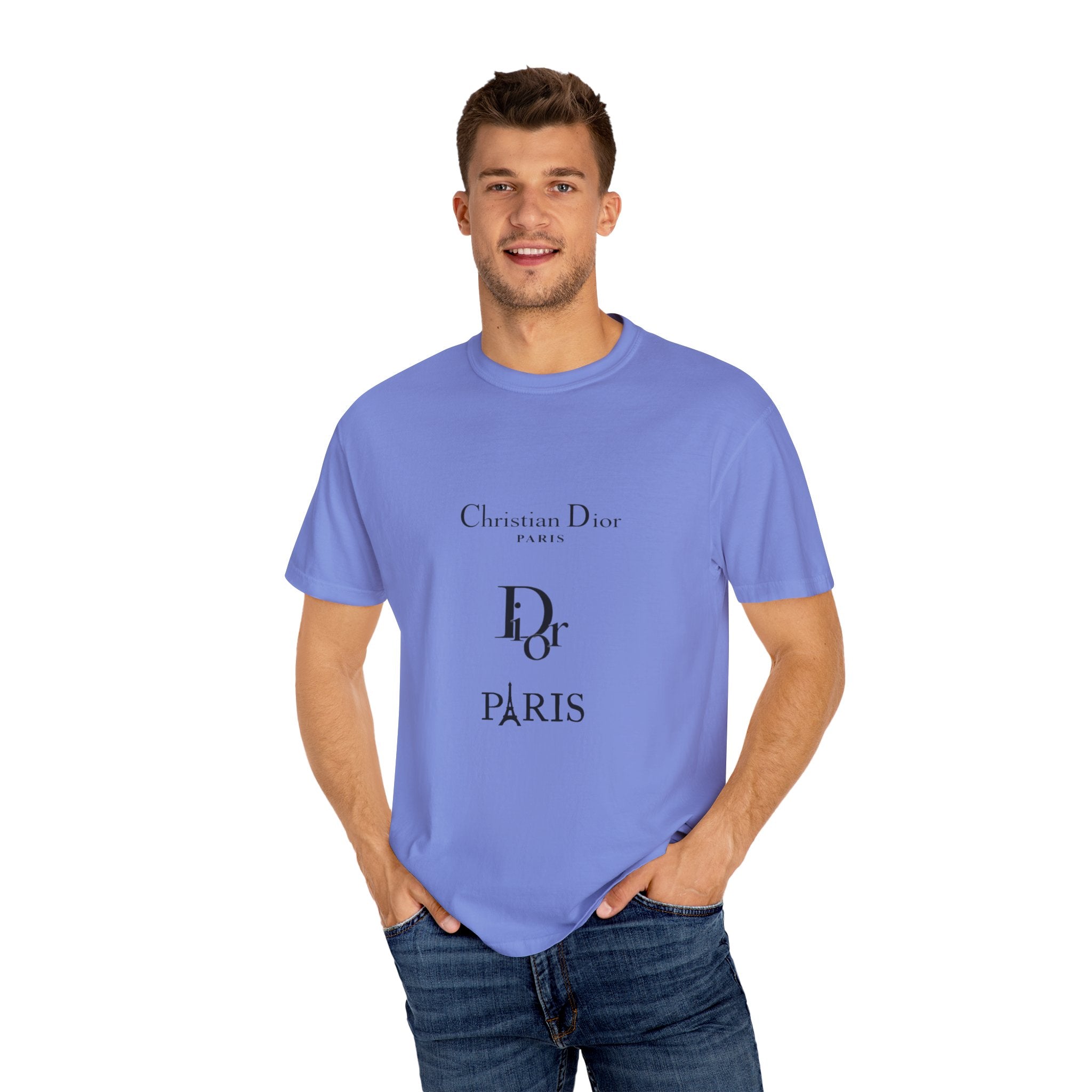Chic Paris Graphic Tee, Fashionable Casual T-Shirt, Stylish Streetwear, Gift for Fashion Lovers, Travel Souvenir