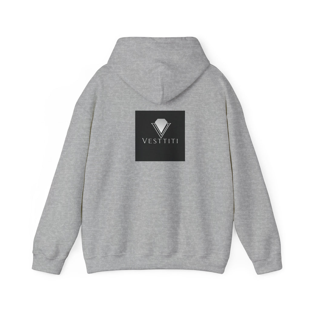 Stylish Unisex Hoodie with Minimalist Vestiti Design, Cozy Sweatshirt for Everyday Wear, Unique Gift for Her & Him, Fashion Must-Have, [...]