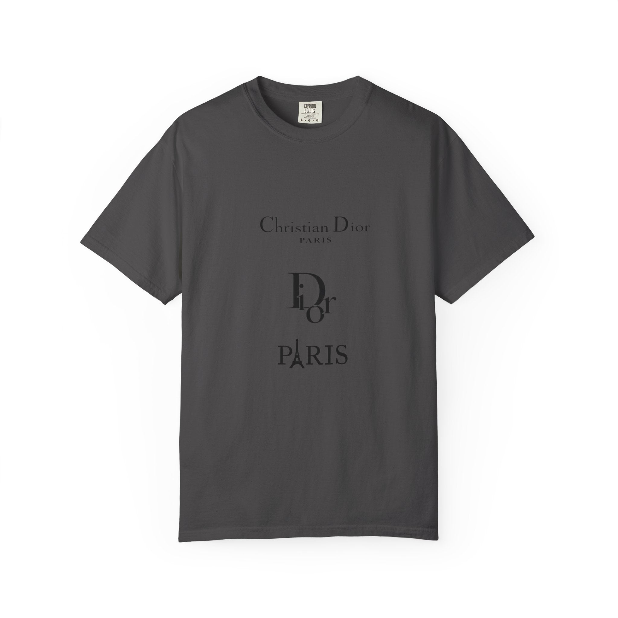 Chic Paris Graphic Tee, Fashionable Casual T-Shirt, Stylish Streetwear, Gift for Fashion Lovers, Travel Souvenir