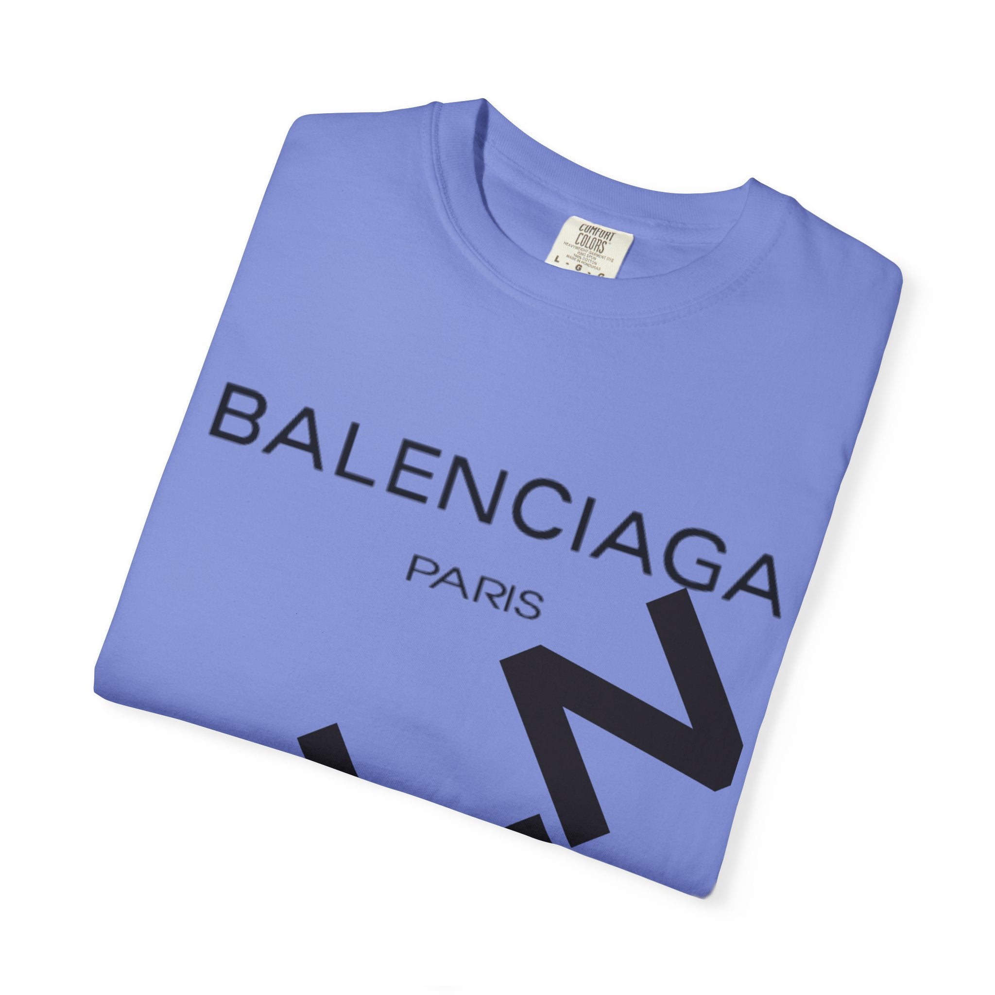 Stylish Unisex Graphic Tee, Casual Streetwear Shirt, Trendy Fashion Top, Everyday Wear, Gift for Him or Her, Cool Urban Outfit