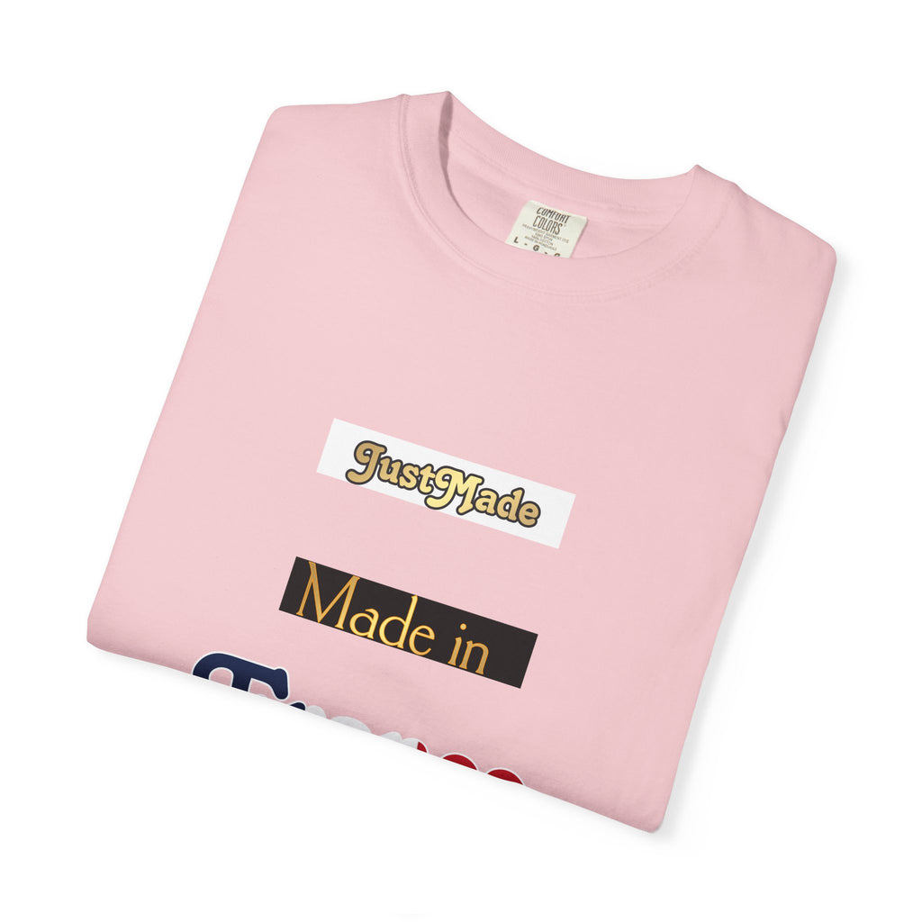 Garment-Dyed T-shirt with Unique Made in France Design, Casual Tee, Fashion Statement, Gift for Fashion Lovers, Everyday Wear, [...]