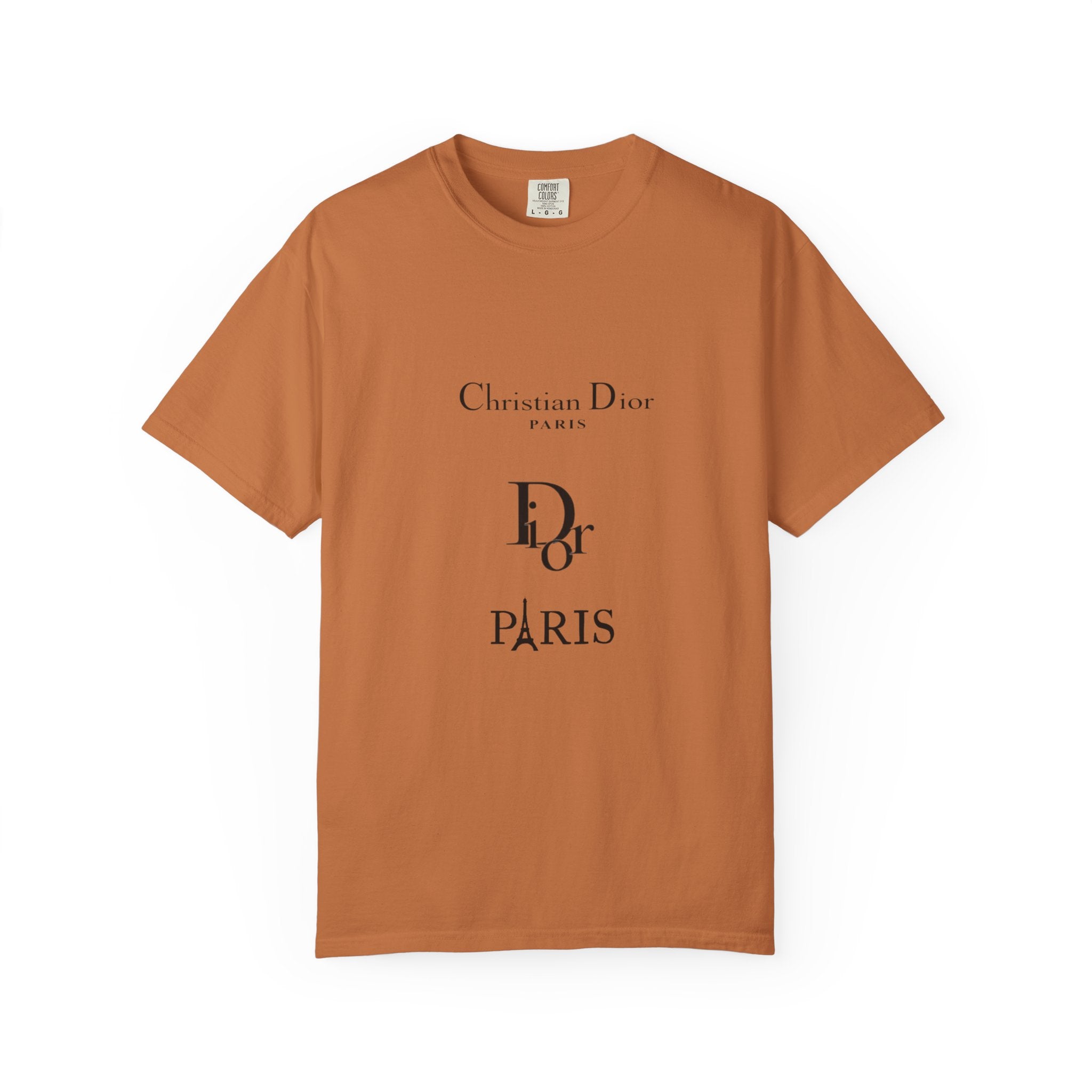 Chic Paris Graphic Tee, Fashionable Casual T-Shirt, Stylish Streetwear, Gift for Fashion Lovers, Travel Souvenir
