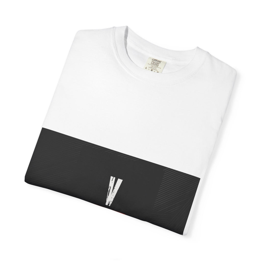 Garment-Dyed T-shirt with Modern Design, Trendy Casual Wear, Gifts for Fashion Lovers, Everyday Comfort, Unisex Apparel