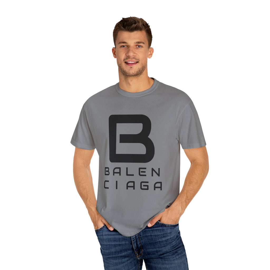 Stylish Unisex Graphic Tee, Fashion-forward T-shirt, Casual Wear, Streetwear, Gift Idea, Urban Style