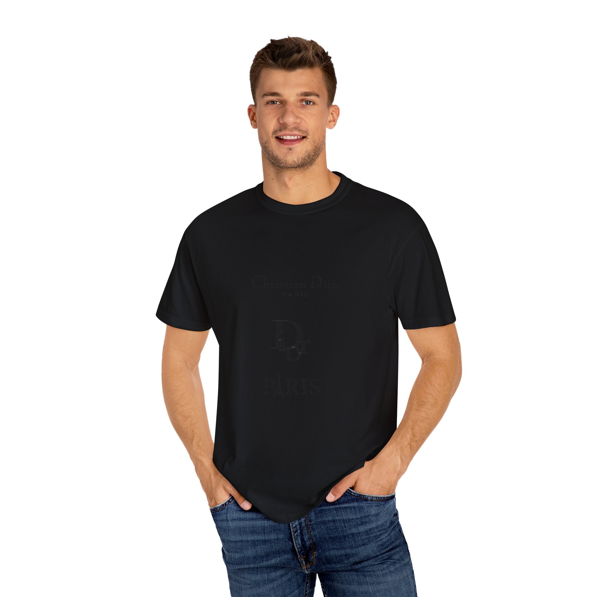 Chic Paris Graphic Tee, Fashionable Casual T-Shirt, Stylish Streetwear, Gift for Fashion Lovers, Travel Souvenir