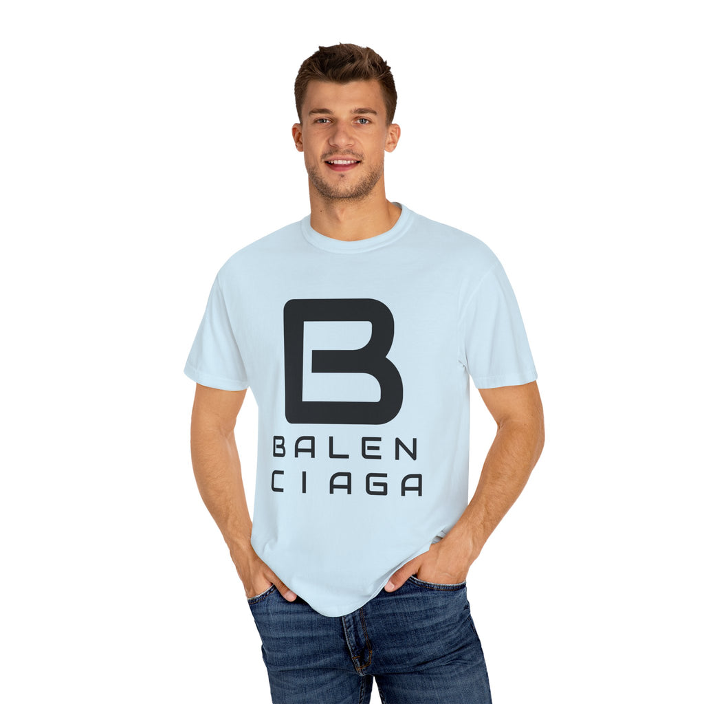 Stylish Unisex Graphic Tee, Fashion-forward T-shirt, Casual Wear, Streetwear, Gift Idea, Urban Style